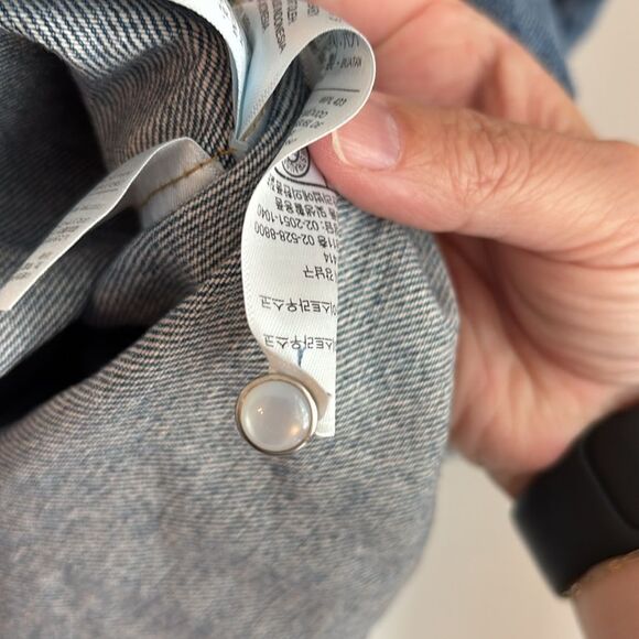 Levi's Men Unisex Classic Blue Button-Up Shirt western denim shirt jacket medium - Picture 10 of 11